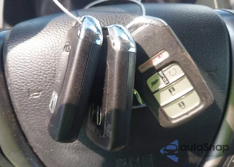 2017 Honda Pilot Ex-L из США, поврежденный, VIN 5FNYF6H52HB053204